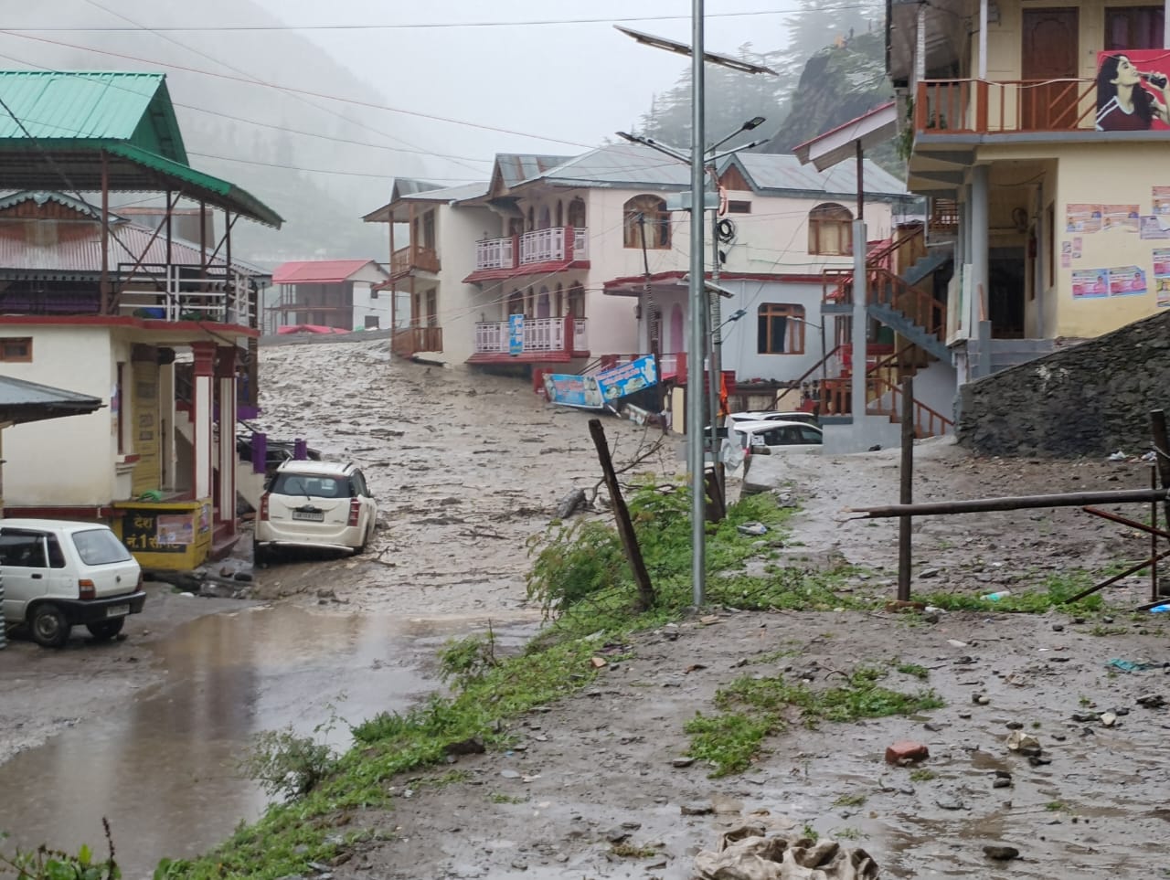Uttarkashi Cloudburst in Dharali Triggers Deadly Flash Floods